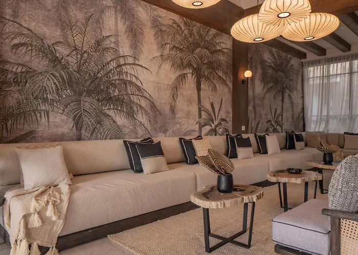 Luxury 6br River View Pool And Jungle فيلة أوبود