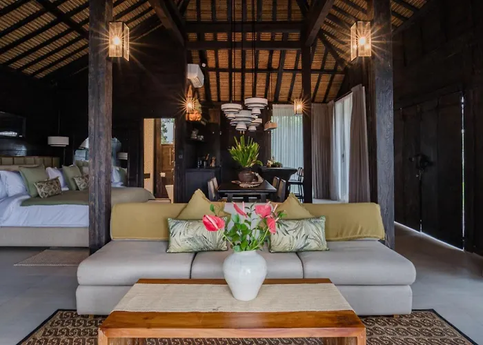 Luxury 6br River View Pool And Jungle فيلة أوبود